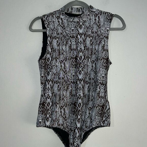 Ember snakeskin print sleeveless bodysuit size small - Picture 1 of 7